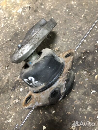 Правая опора двс Chevrolet Lacetti