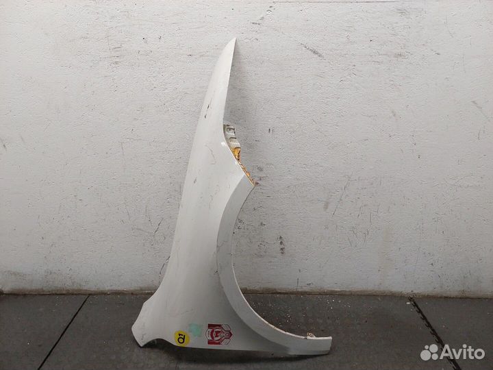 Крыло Skoda SuperB, 2012