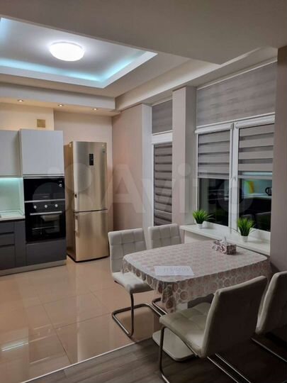 2-к. квартира, 82 м², 9/10 эт.