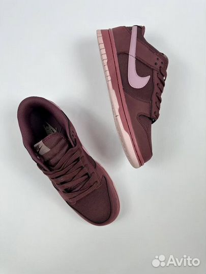 Kpoccoвки Nike Dunk Premium Burgundy Chush
