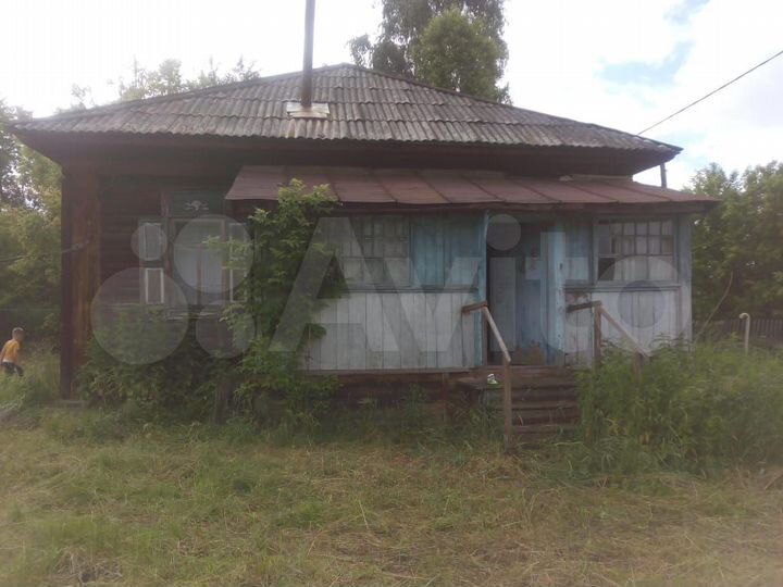 Дом 33 м² на участке 51 сот.