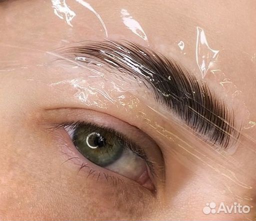 Перманентный макияж, оформление бровей