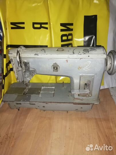 Машины швейные прямострочки