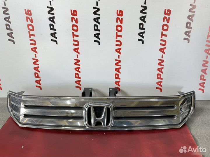 Решетка радиатора Honda Stepwgn RK1 RK5 RK2 2.0 L