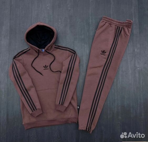 Мужской спортивный костюм Adidas