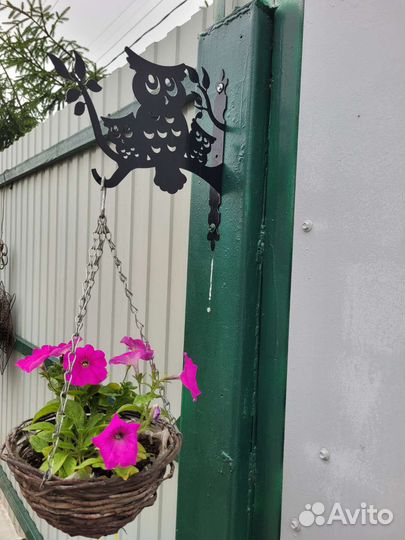 Металлический подвес для кашпо