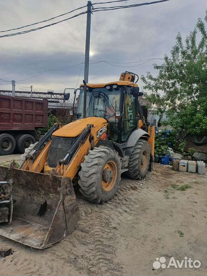 Водитель- оператор эксковатора погрузчика jcb