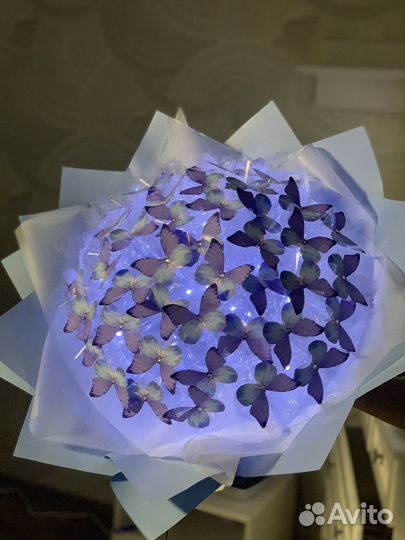 Букет из бабочек светящийся, подарок (на заказ)