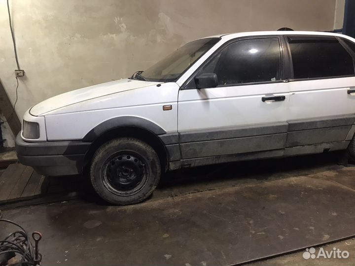 Запчасти на passat b3