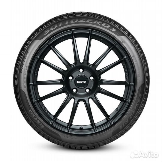Pirelli Winter Sottozero 3 255/35 R20 97W