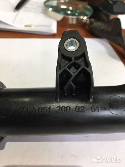 Патрубок системы охлаждения Mercedes Benz W221 S