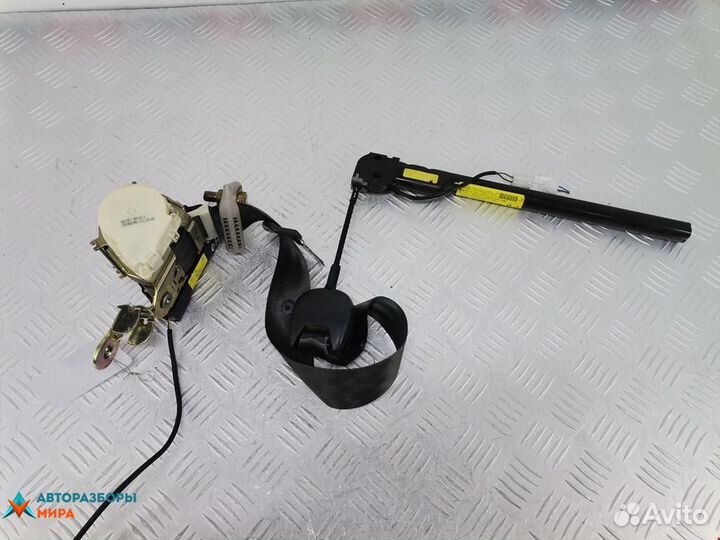 Ремень безопасности Renault Modus 2005 8200684008