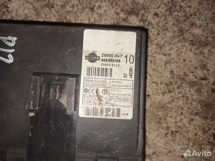 28550AV710 Блок комфорта Nissan Primera P12