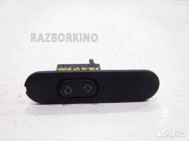 Кнопка стеклоподъемника