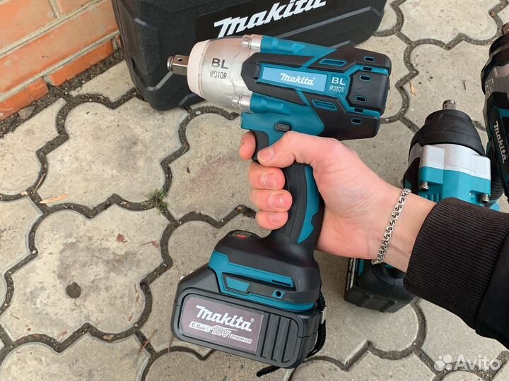 Гайковерт аккумуляторный Makita 600-1200нм