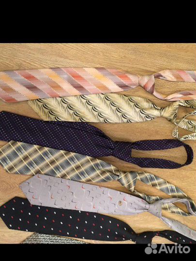 Галстук мужской брендовый