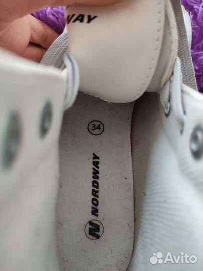 Коньки для девочки 34 р