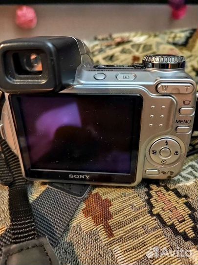 Компактный фотоаппарат sony