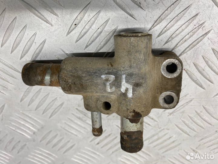 Б/У трубка системы охлаждения (патрубок, шланг)