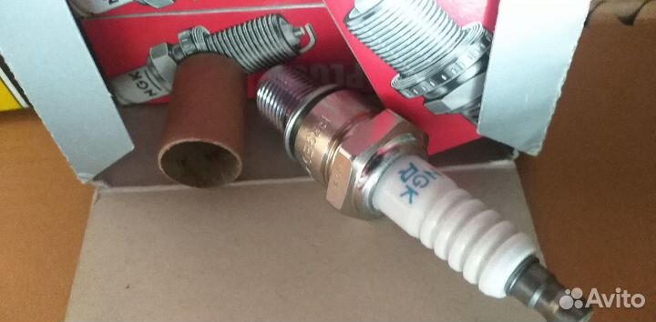 Оригинальная гоночная свеча Yamaha Yz-125