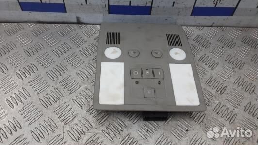 Фонарь освещения салона audi A8 D3 (GSE09JC01)