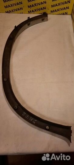 Молдинг на крыло задний правый Bmw X5 E70 3.0 2010