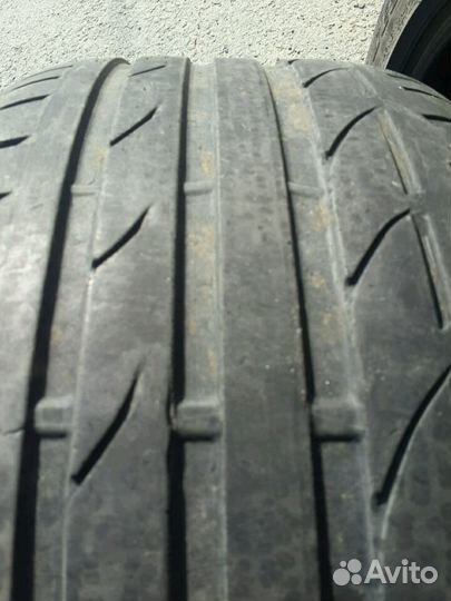 Bridgestone Potenza S001 255/45 R18