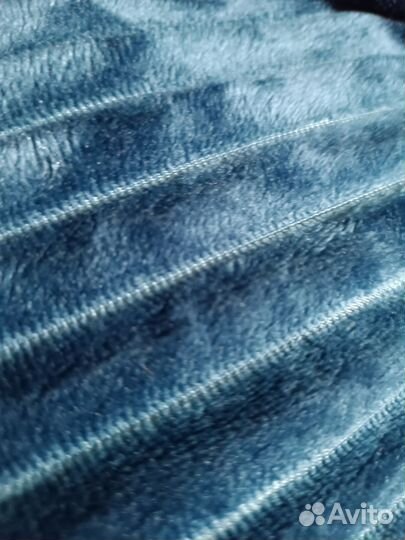 Пледы меховые