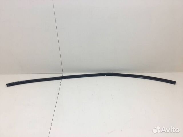 Уплотнитель Наружный LADA Largus 2012