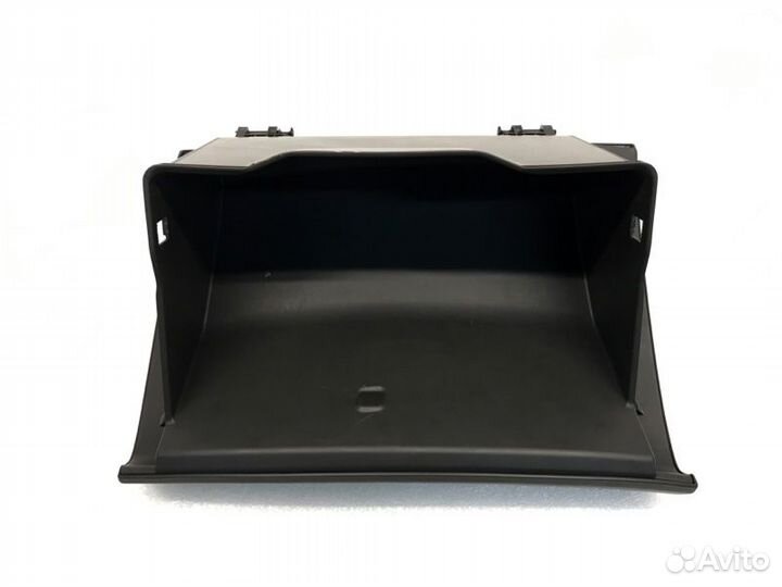 Бардачок Chevrolet Cruze седан 1.8 2010