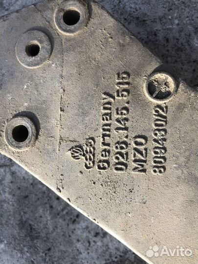 026145515 кронштейн насоса гур passat b3