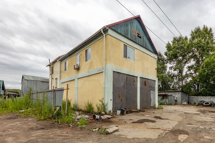 Дом 270 м² на участке 7 сот.