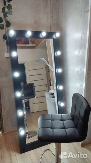 Зеркало с подсветкой