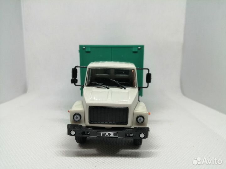 Модель газ-3307 «хлебный фургон»