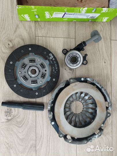Комплект сцепления 834027 Valeo