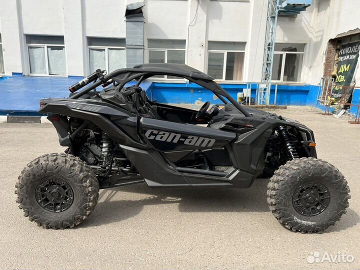 Новый BRP Maverick x3 XRS turbo rr
