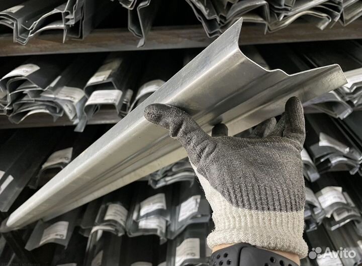 Порог передний правый Dodge Caravan III, Chrysler