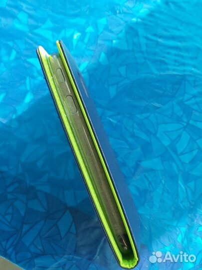 Чехол для Самсунг Galaxy J7.Новый