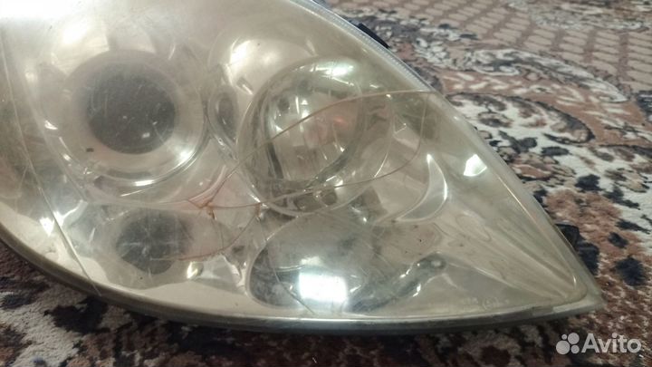 Фара Лифан бриз