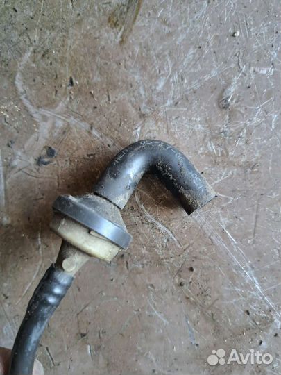 Трубка воздушная Volkswagen Passat B6