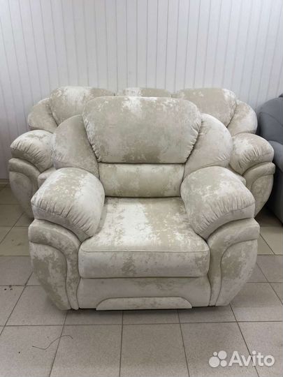 Перетяжка мягкой мебели