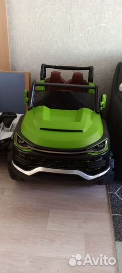 Детский электромобиль