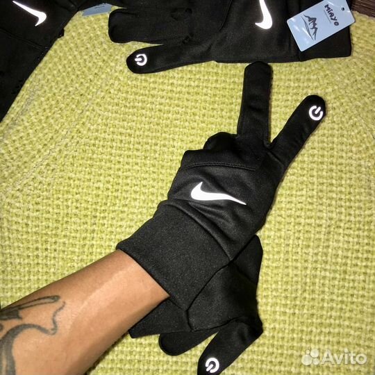 Перчатки Nike мужские