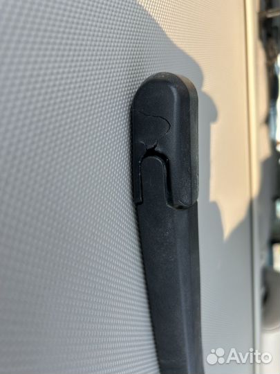 Задний дворник rx330