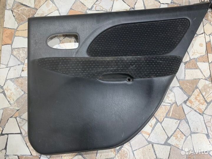 Дверные карты Hyundai Sonata New 2.0 Gls седан