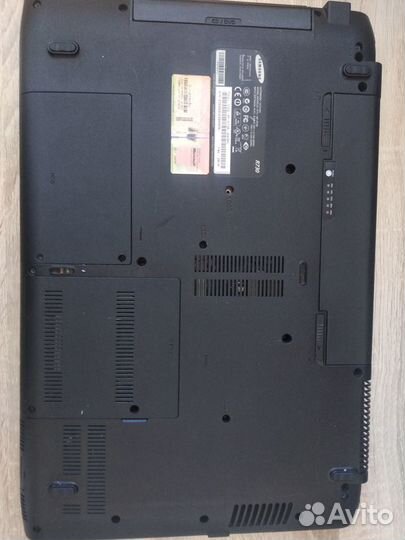 Продам ноутбук Samsung NP-R730
