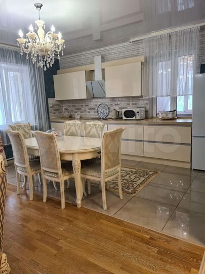 Дом 250 м² на участке 50 сот.