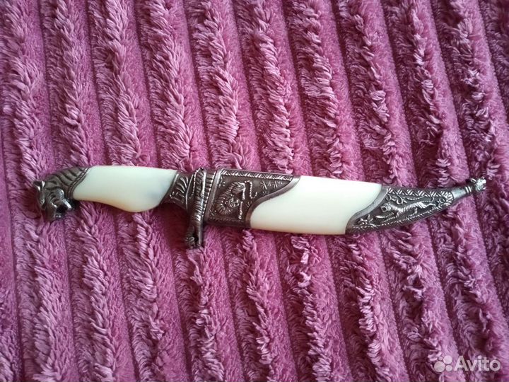 Нож сувенирный. Тигр