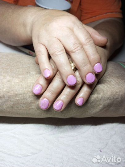 Наращивание ногтей на дому и маникюр