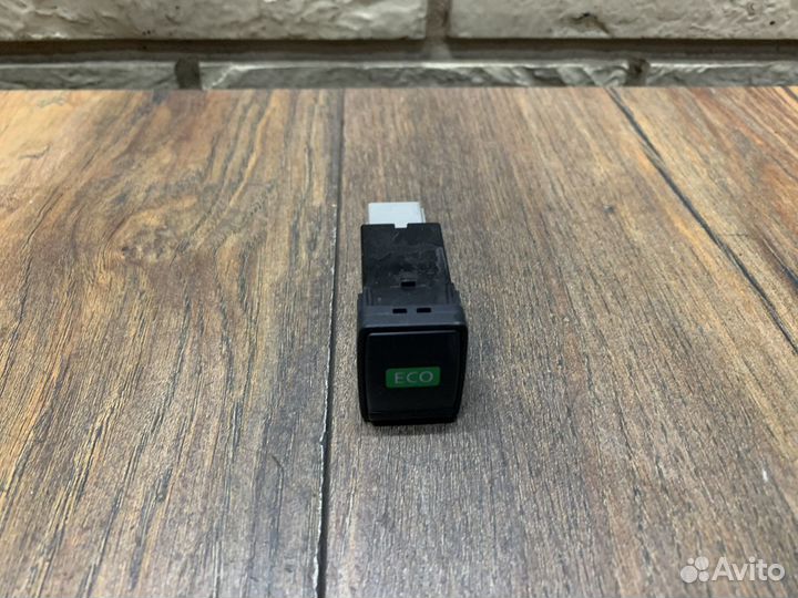 Nissan X-Trail T32 Кнопка многофункциональная ECO